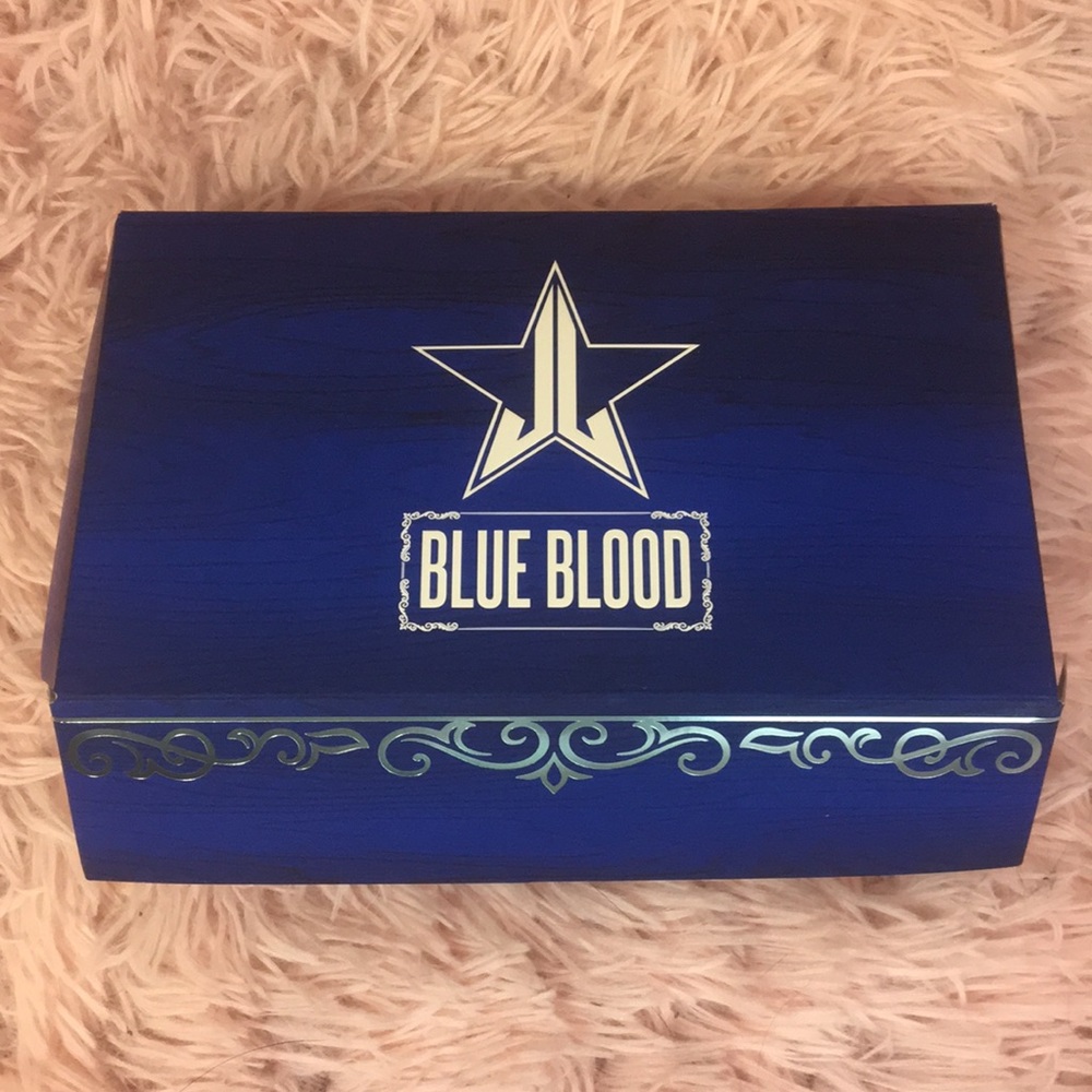 💙 NWT 💙 Jeffree Star 🌟 Blue Blood Palette 💙